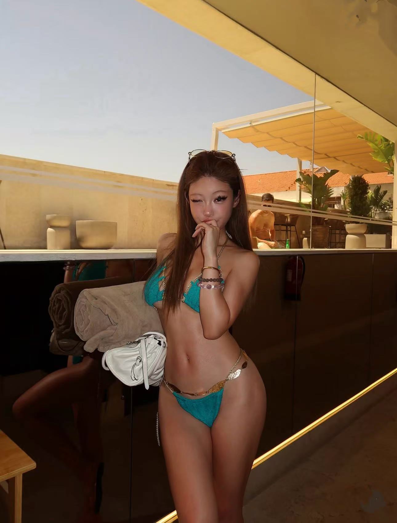 2